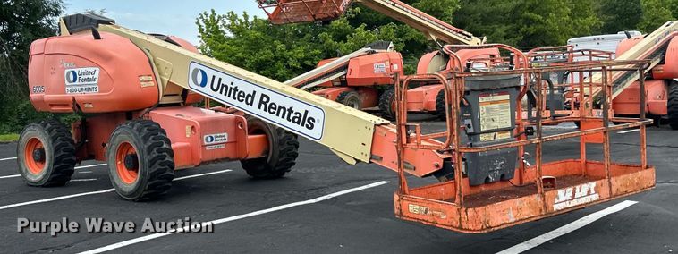 image for item EK4683 2005 JLG 600S boom lift