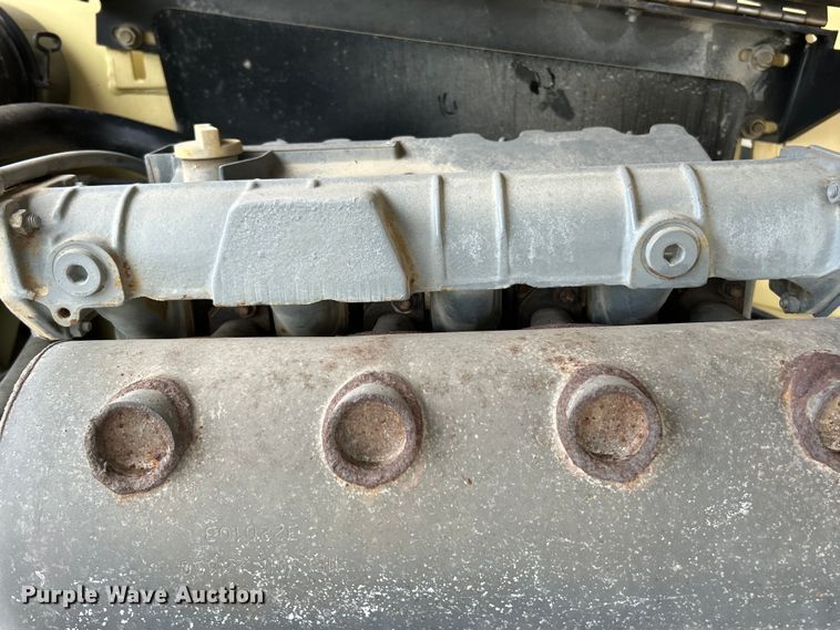 image for item EK4683 2005 JLG 600S boom lift