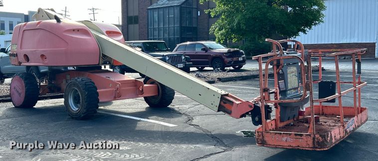 image for item EK4684 2007 JLG 400S boom lift