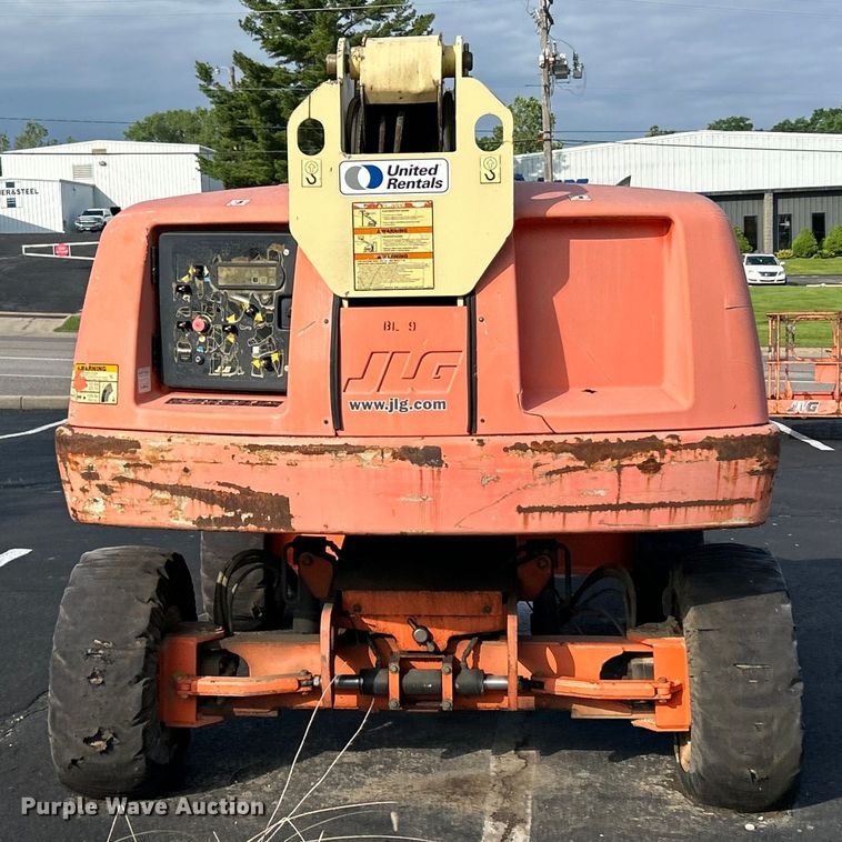 image for item EK4684 2007 JLG 400S boom lift