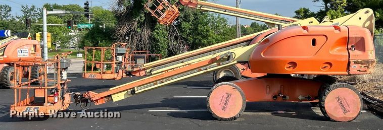 image for item EK4684 2007 JLG 400S boom lift