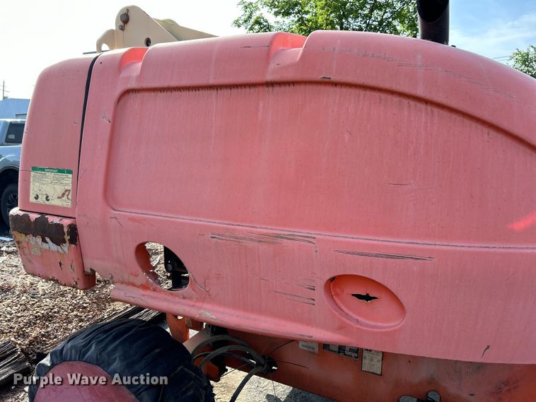 image for item EK4684 2007 JLG 400S boom lift