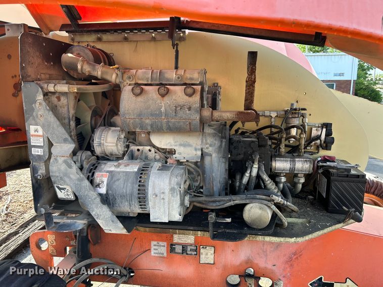 image for item EK4684 2007 JLG 400S boom lift