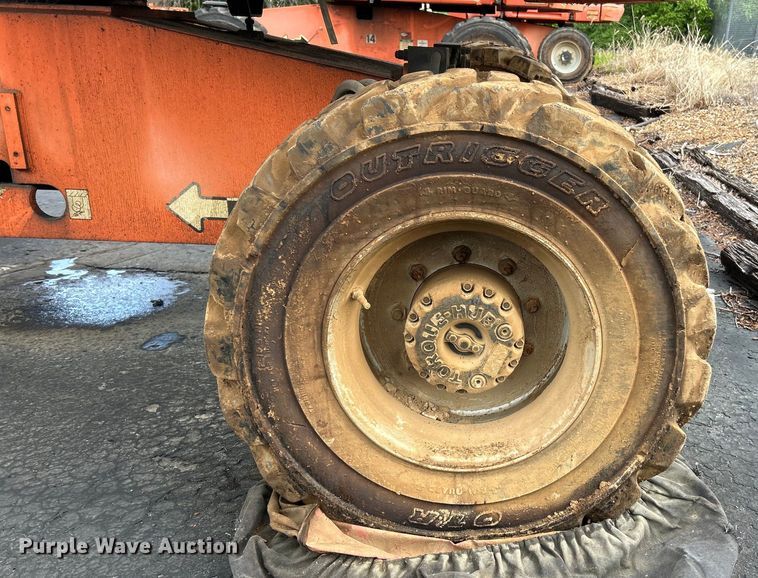 image for item EK4684 2007 JLG 400S boom lift