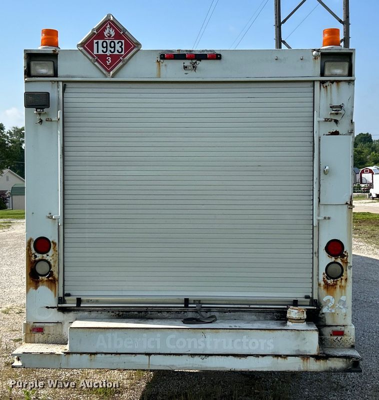 image for item EK4689 1998 Ford Louisville  utility / service truck