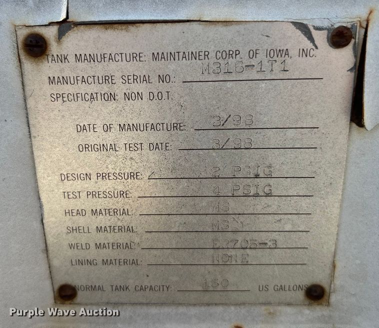 image for item EK4689 1998 Ford Louisville  utility / service truck