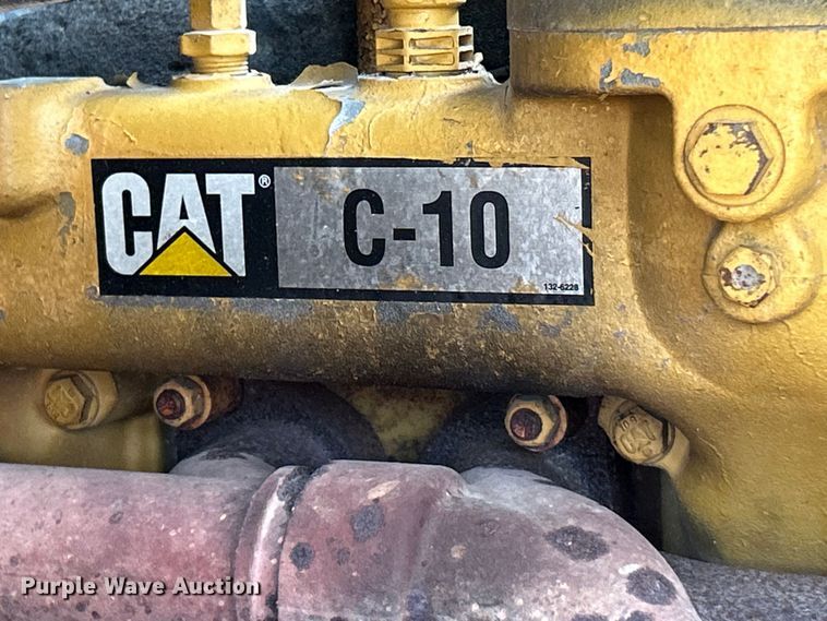 image for item EK4689 1998 Ford Louisville  utility / service truck