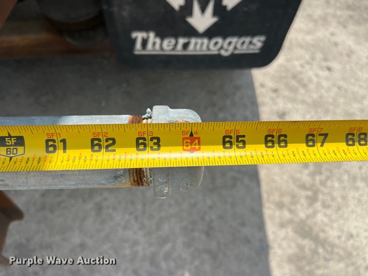 image for item EK8530 2000 Peterbilt  330 tank truck