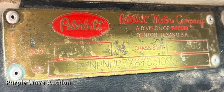 image for item EK8530 2000 Peterbilt  330 tank truck