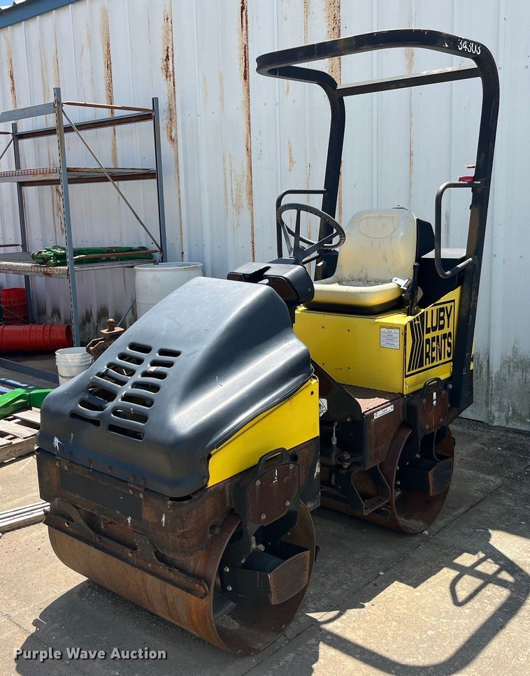 image for item EK8540 2003 Wacker RD11A double drum vibratory roller