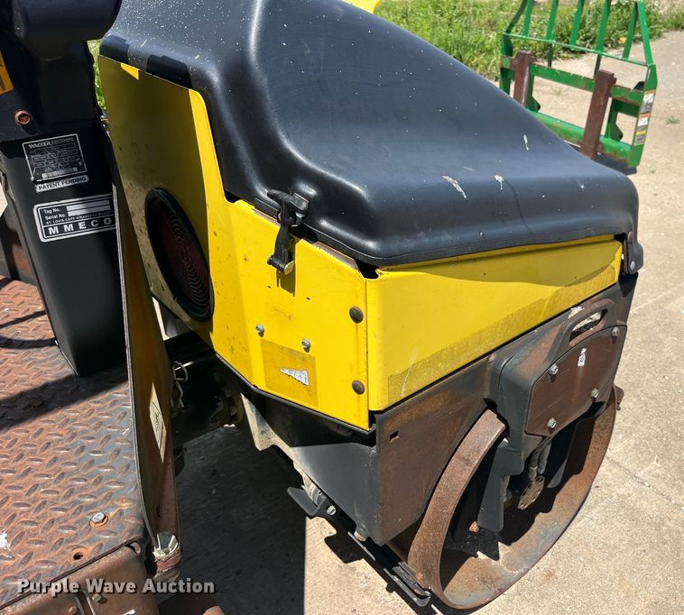 image for item EK8540 2003 Wacker RD11A double drum vibratory roller