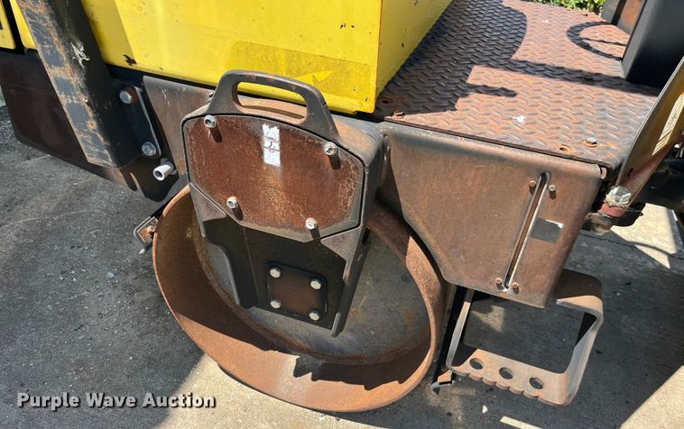 image for item EK8540 2003 Wacker RD11A double drum vibratory roller