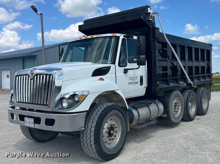 image for item EK8544 2015 International  7500 SBA dump truck