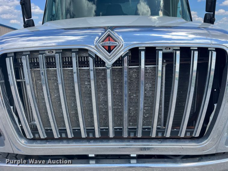 image for item EK8544 2015 International  7500 SBA dump truck