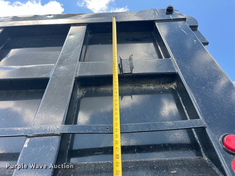 image for item EK8544 2015 International  7500 SBA dump truck