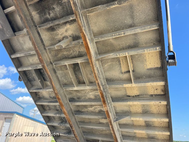 image for item EK8544 2015 International  7500 SBA dump truck