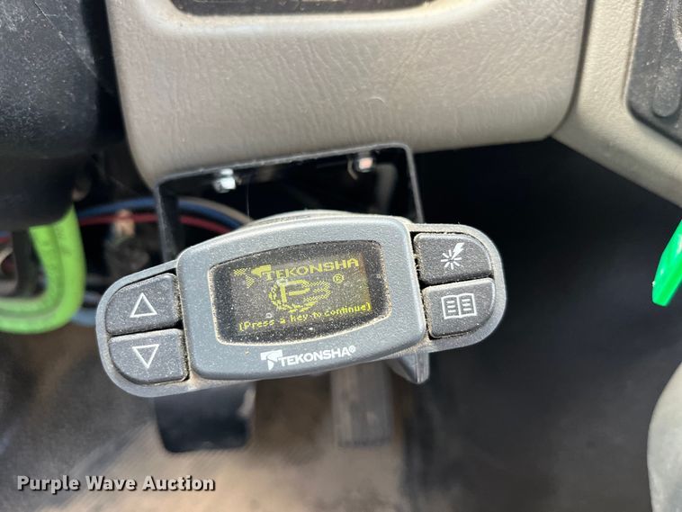 image for item EK8544 2015 International  7500 SBA dump truck