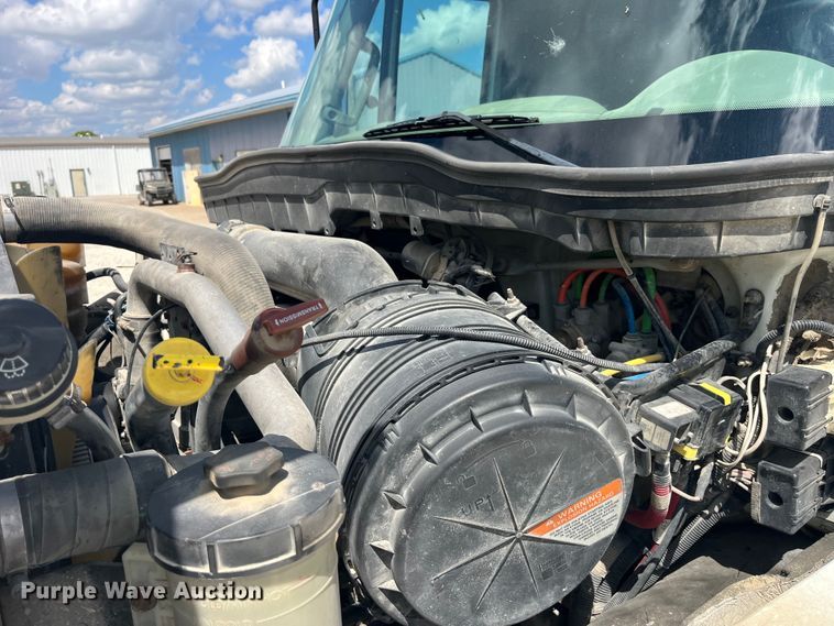 image for item EK8544 2015 International  7500 SBA dump truck