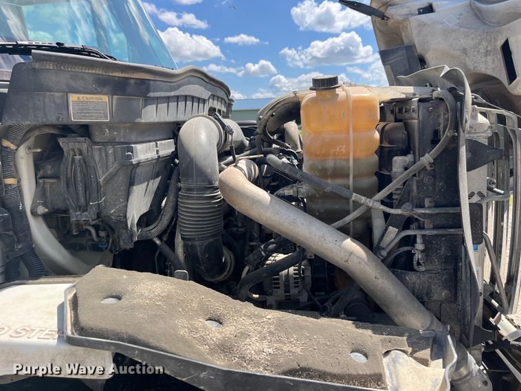 image for item EK8544 2015 International  7500 SBA dump truck