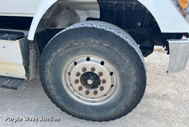 image for item EK8544 2015 International  7500 SBA dump truck