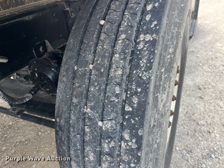 image for item EK8544 2015 International  7500 SBA dump truck