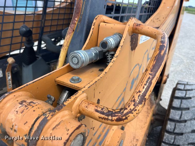 image for item EK8545 1999 Case 85XT skid steer loader