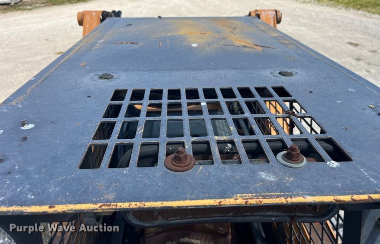 image for item EK8545 1999 Case 85XT skid steer loader