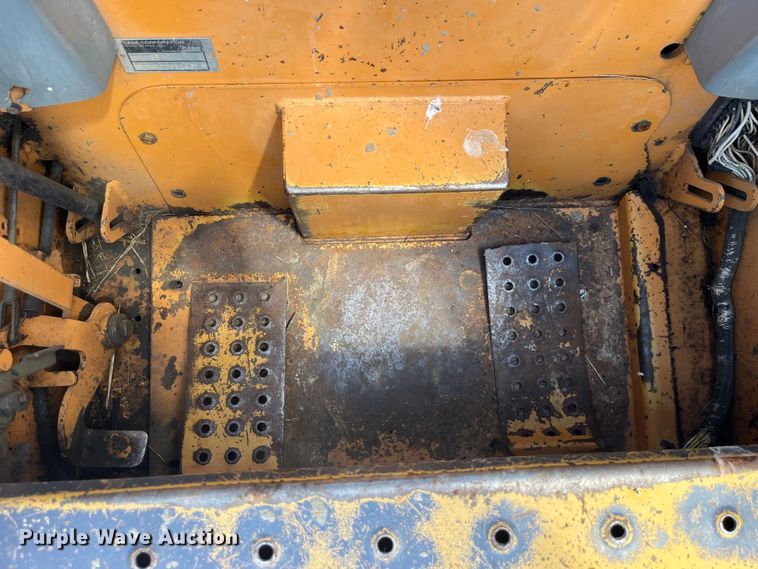 image for item EK8545 1999 Case 85XT skid steer loader