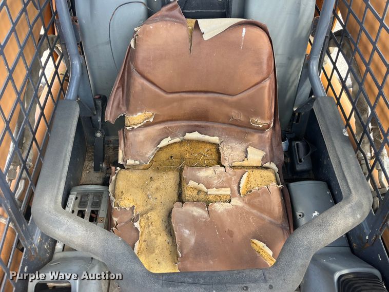 image for item EK8545 1999 Case 85XT skid steer loader