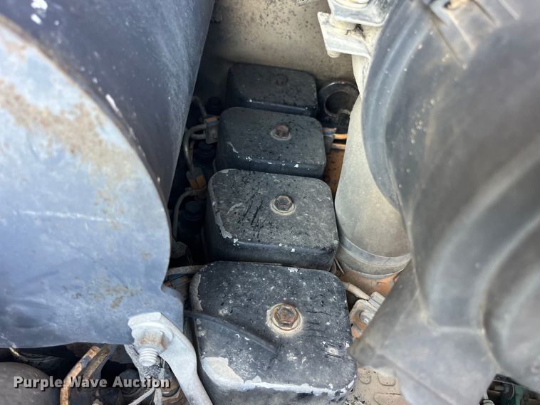 image for item EK8545 1999 Case 85XT skid steer loader