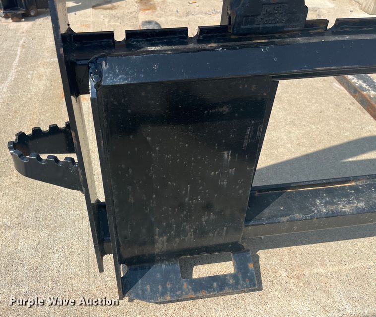 image for item EK8562 TRI-L skid steer forks