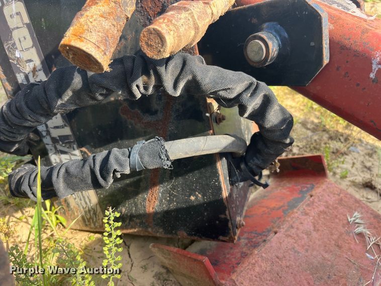 image for item EK8572 General 753 skid steer auger