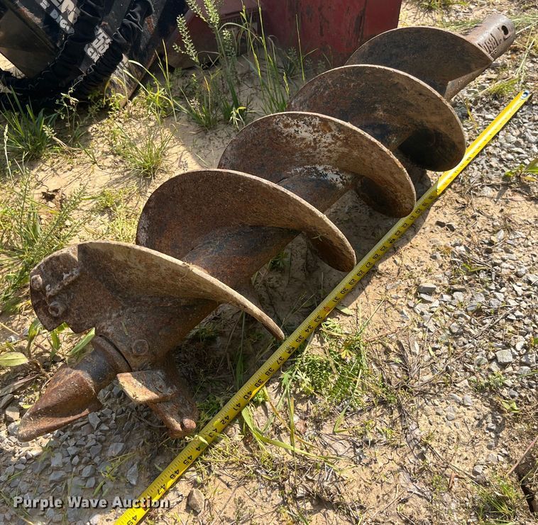 image for item EK8572 General 753 skid steer auger