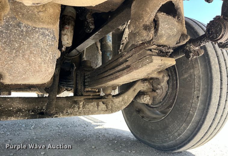 image for item EK8591 1996 Volvo WCA dump truck