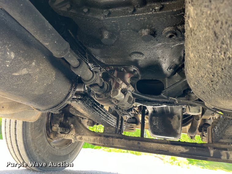 image for item EK8591 1996 Volvo WCA dump truck