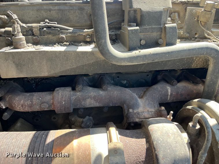 image for item EK8591 1996 Volvo WCA dump truck