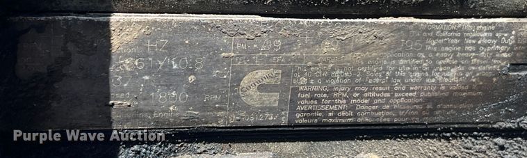 image for item EK8591 1996 Volvo WCA dump truck