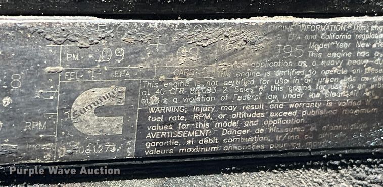 image for item EK8591 1996 Volvo WCA dump truck