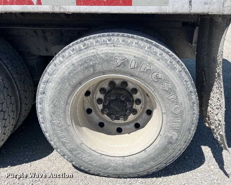 image for item EK8591 1996 Volvo WCA dump truck