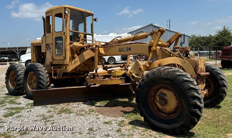 image for item IE9019 1962 Galion  118 rigid frame motor grader