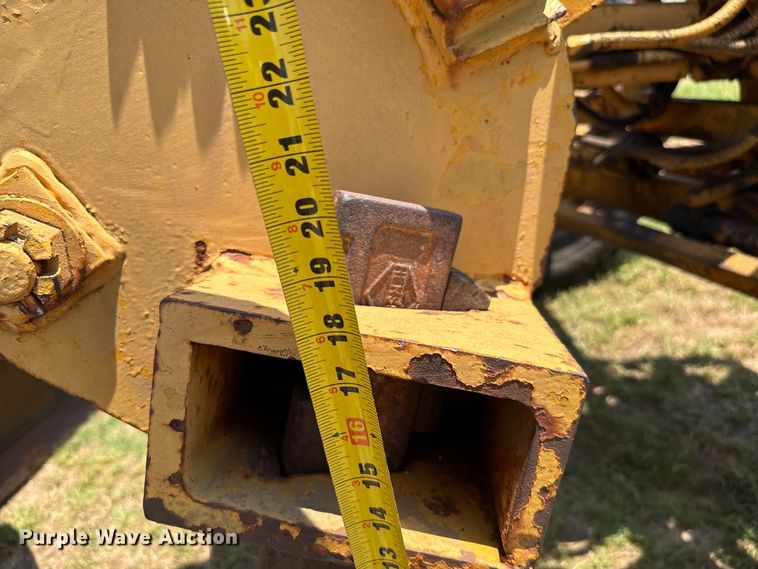 image for item IE9019 1962 Galion  118 rigid frame motor grader