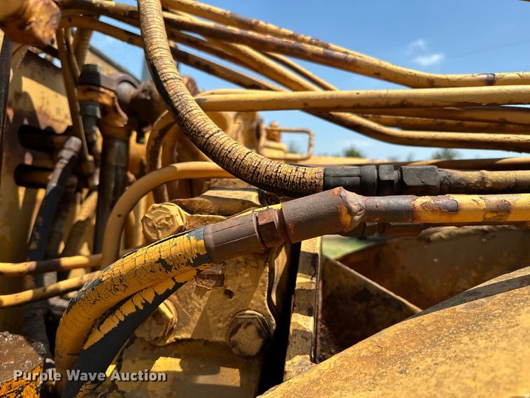 image for item IE9019 1962 Galion  118 rigid frame motor grader