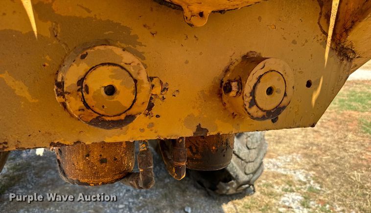 image for item IE9019 1962 Galion  118 rigid frame motor grader