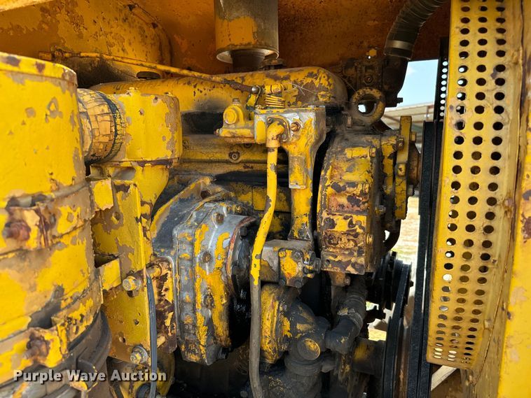 image for item IE9019 1962 Galion  118 rigid frame motor grader