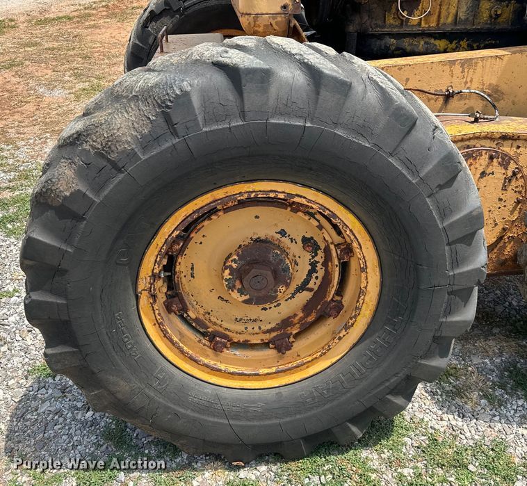 image for item IE9019 1962 Galion  118 rigid frame motor grader