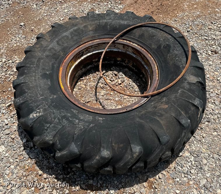 image for item IE9019 1962 Galion  118 rigid frame motor grader