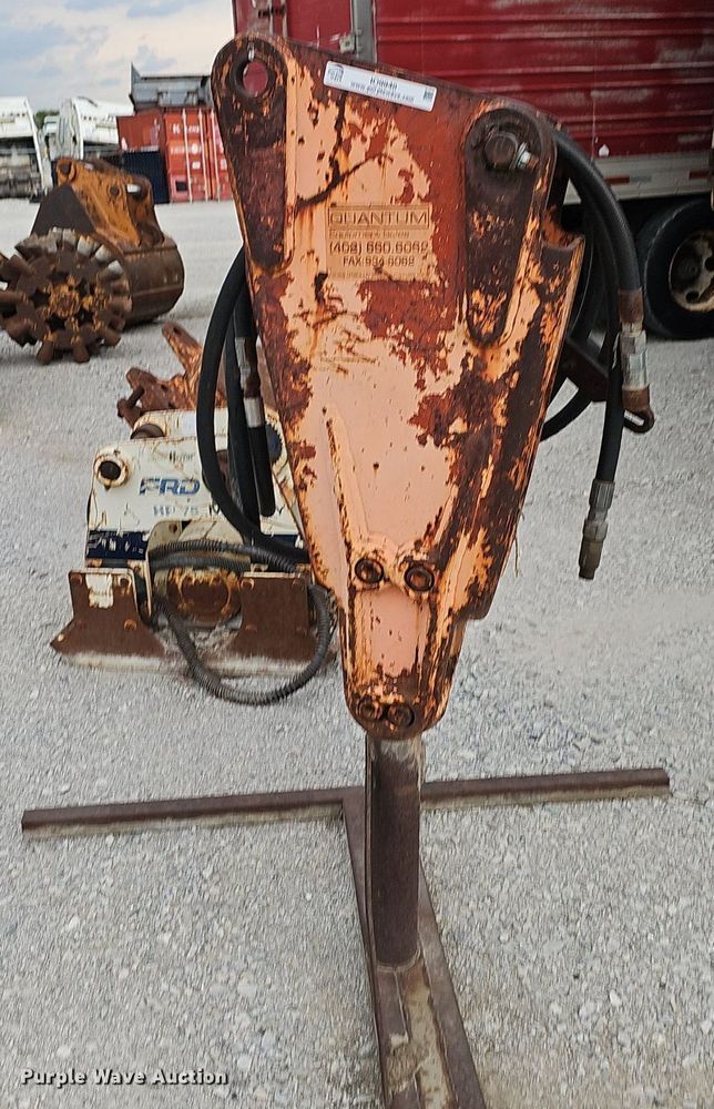 image for item IO9948 Excavator attachments