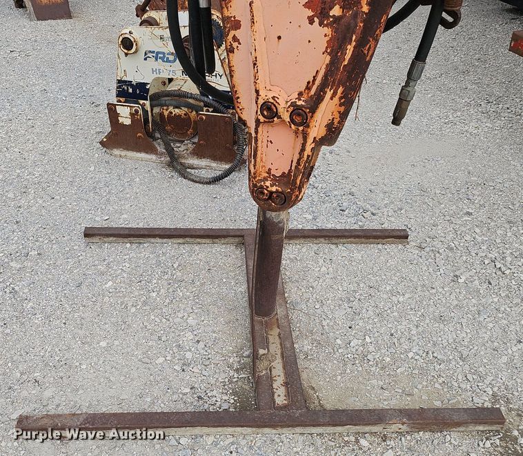 image for item IO9948 Excavator attachments