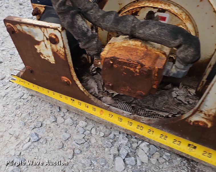 image for item IO9948 Excavator attachments