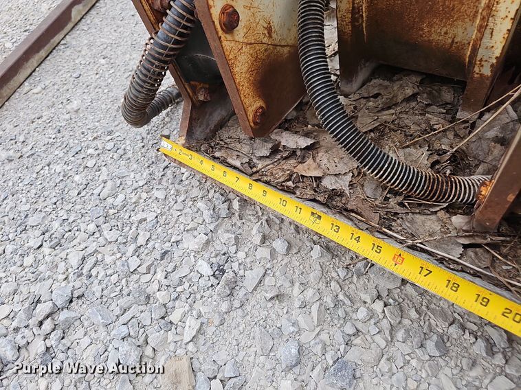 image for item IO9948 Excavator attachments